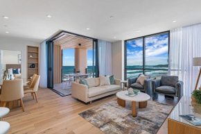 Luxury Stay in Hemingway Palm Beach